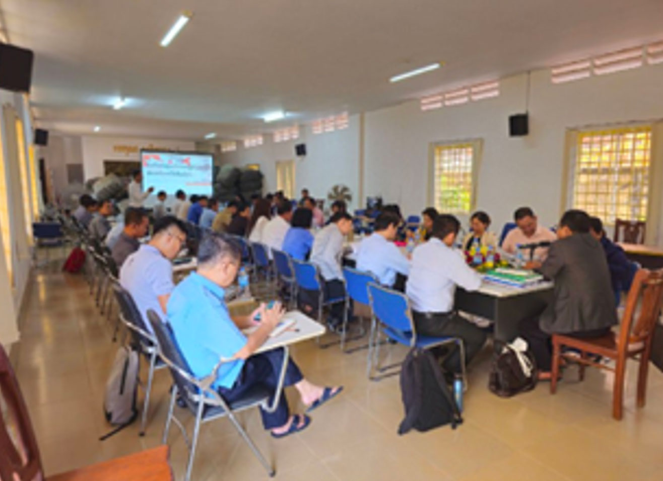 This workshop lead by external consultants to provide guidance on how to draft waste management plans, District of Soutr Nikom, Cambodia